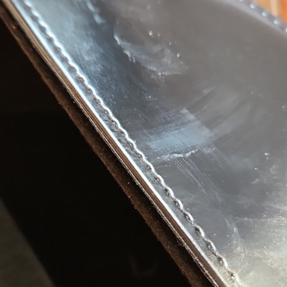 Marc by Marc Jacobs black hard shell eyeglass/sunglasses holder - Picture 11 of 11